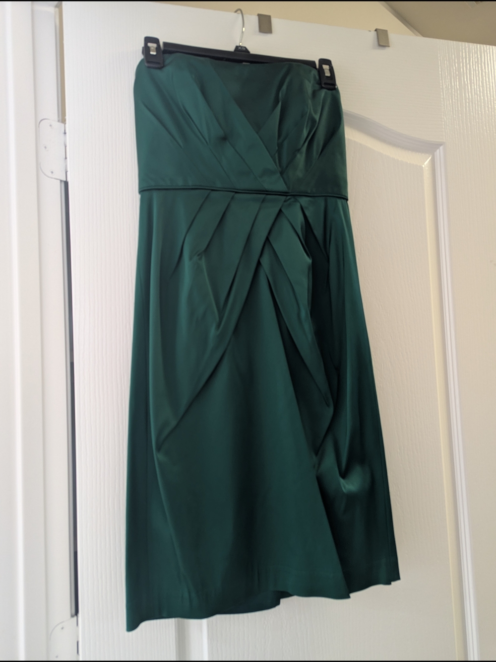 Maggy London Strapless Emerald Green Satin Cocktail Dress